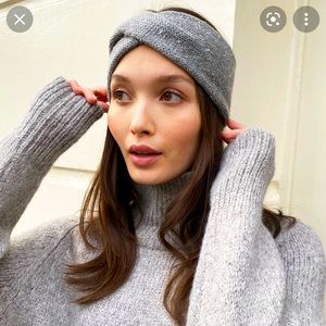 Aritzia, Talula brand black speckled cross cross headband